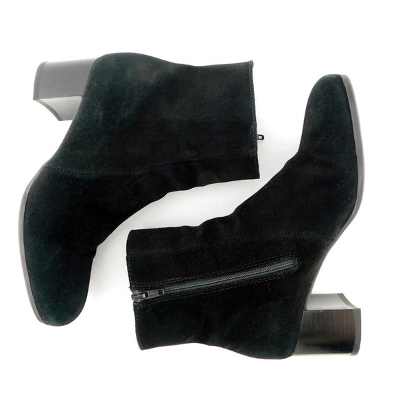 LA CANADIENNE Black Suede Weatherproof Booties 6 - Picture 4 of 10